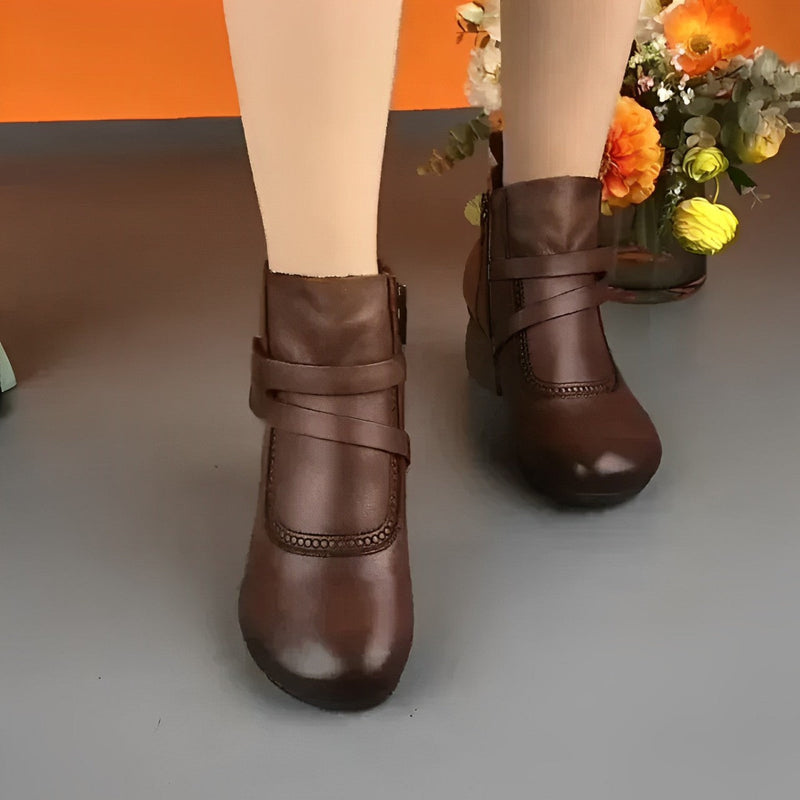 Bota de Inverno em Couro - BellaMulher (Pré-Venda 2024)